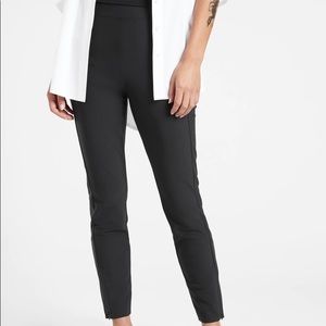 Athleta Stellar Tight